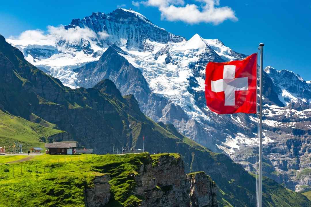 Hotel Rebstock a Meiringen vicino a Interlaken, ai piedi delle Alpi svizzere