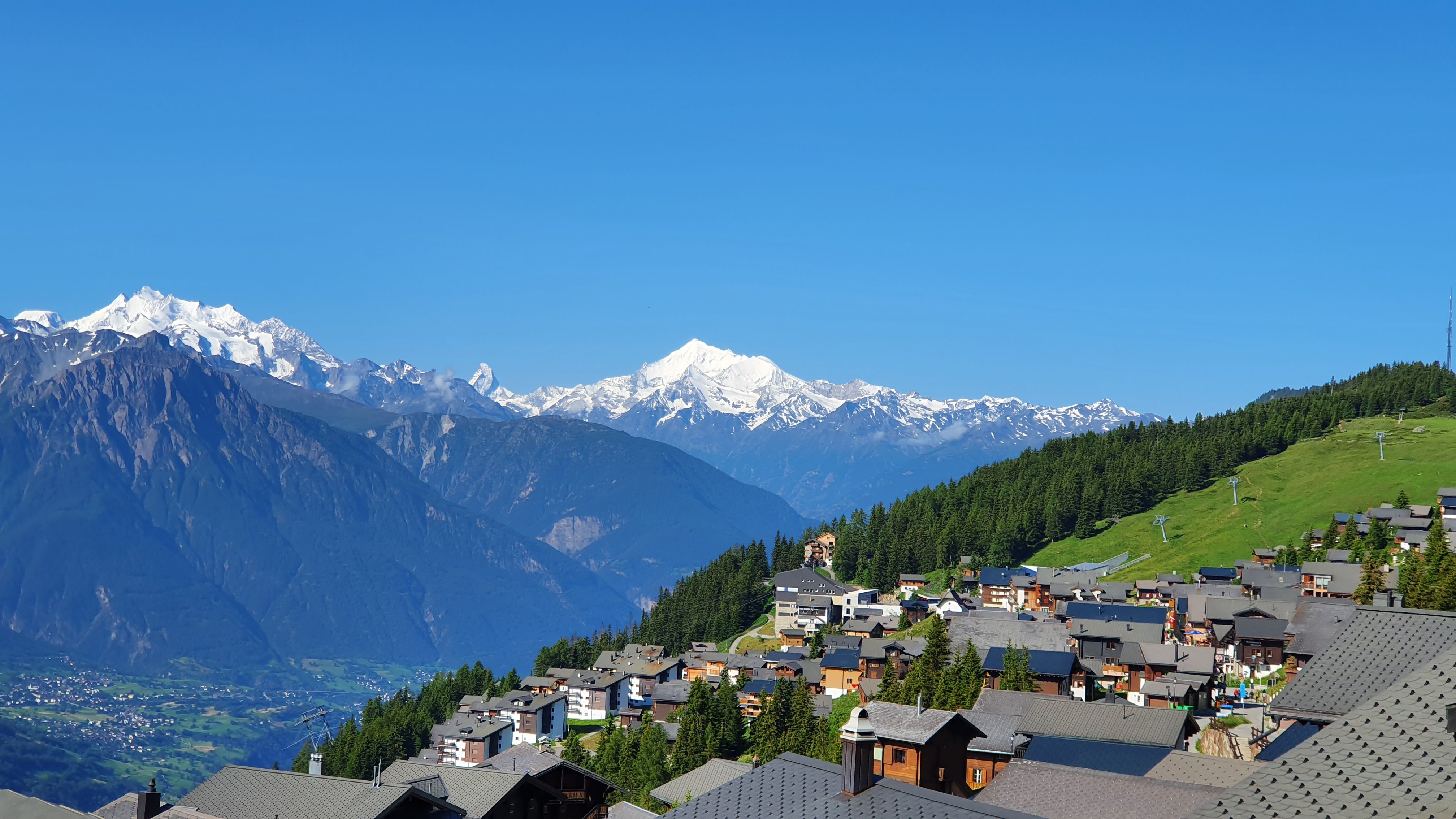 Où loger les groupes en autocar dans les Alpes suisses